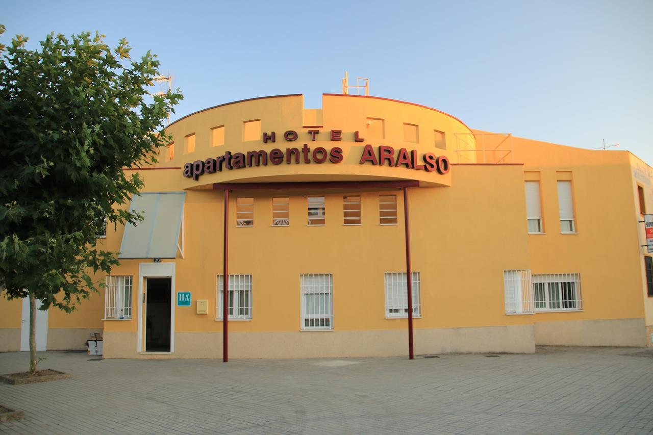 Hotel Apartamentos Aralso Sotillo La Lastrilla Exterior foto
